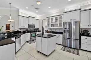 1028 S Lake Mariam Dr, Winter Haven, FL 33884 - Photo 38