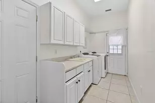 1028 S Lake Mariam Dr, Winter Haven, FL 33884 - Photo 46
