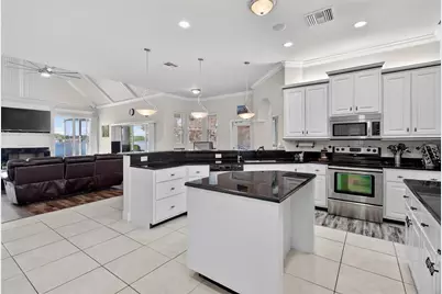 1028 S Lake Mariam Drive, Winter Haven, FL 33884 - Photo 42