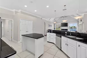 1028 S Lake Mariam Dr, Winter Haven, FL 33884 - Photo 42