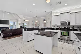 1028 S Lake Mariam Dr, Winter Haven, FL 33884 - Photo 40