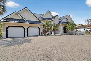 1028 S Lake Mariam Dr, Winter Haven, FL 33884 - Photo 8