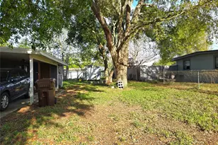 216 Poinsettia Dr, Haines City, FL 33844 - Photo 14