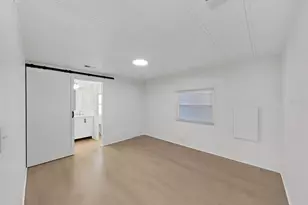 4925 Foxwood Lake Dr, Lakeland, FL 33810 - Photo 18