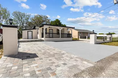 2000 N 19th Street, Haines City, FL 33844 - Photo 2