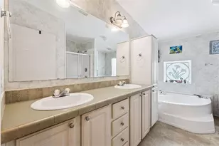 2820 Newcombe Ln, Kissimmee, FL 34741 - Photo 12