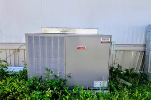 2910 San Francisco Ln, Sebring, FL 33870 - Photo 2