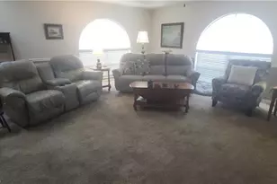 1811 W Allamanda Blvd, Avon Park, FL 33825 - Photo 4