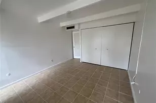 1707 Club Cir, Lakeshore, FL 33854 - Photo 8