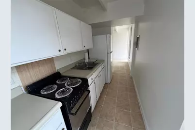 1707 Club Circle #1707, Lakeshore, FL 33854 - Photo 4