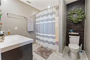 828 Brentwood Dr, Lake Wales, FL 33898 - Photo 12