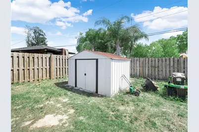 828 Brentwood Drive, Lake Wales, FL 33898 - Photo 18