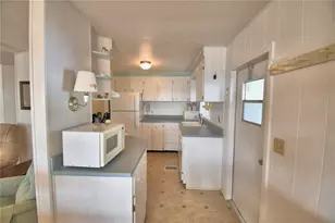 169 Paradise Ln, Auburndale, FL 33823 - Photo 12