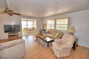 169 Paradise Ln, Auburndale, FL 33823 - Photo 4