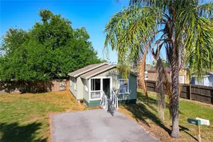 213 Cleveland Ave, Winter Haven, FL 33881 - Photo 4