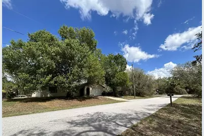 3137 Carlton Avenue, Lake Placid, FL 33852 - Photo 6
