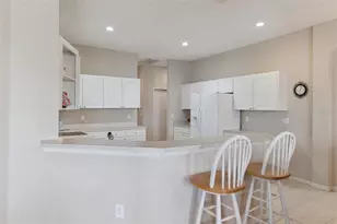 239 Dinner Lake Pl, Lake Wales, FL 33859 - Photo 10