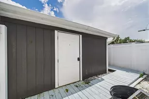 221 1st St, Davenport, FL 33837 - Photo 38