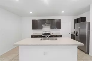 1356 Berry Ln, Davenport, FL 33837 - Photo 20