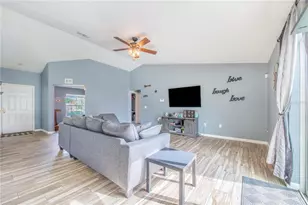 1729 Pebble Beach St, Winter Haven, FL 33881 - Photo 10