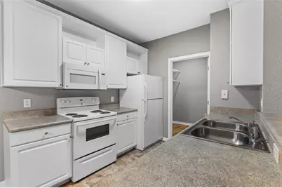 1008 Hemingway Circle #1008, Haines City, FL 33844 - Photo 14