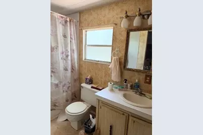 2006 Blue Lake Drive, Lakeland, FL 33801 - Photo 4