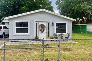 104 Cavalier Rd, Winter Haven, FL 33880 - Photo 2