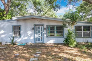 5402 Parkway Dr, Belle Isle, FL 32809 - Photo 12