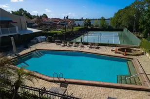 4 Casarena Ct, Winter Haven, FL 33881 - Photo 2