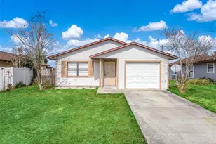 3518 Ellington Ave, Sebring, FL 33870 - Photo 4