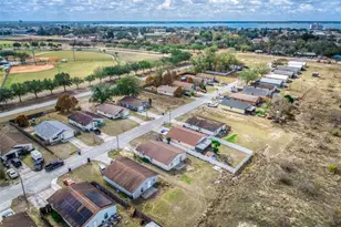 3518 Ellington Ave, Sebring, FL 33870 - Photo 32