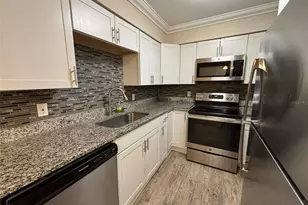 606 Holt Cir, Winter Haven, FL 33880 - Photo 8