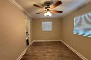 606 Holt Cir, Winter Haven, FL 33880 - Photo 12