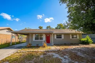 606 Holt Cir, Winter Haven, FL 33880 - Photo 1