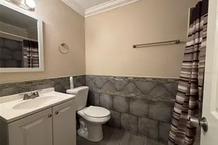 606 Holt Cir, Winter Haven, FL 33880 - Photo 10