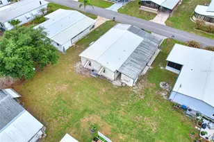 6473 Peppertree Path NE, Winter Haven, FL 33881 - Photo 32