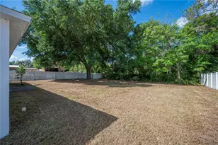 5356 Spivey Glen Ct, Lakeland, FL 33810 - Photo 4