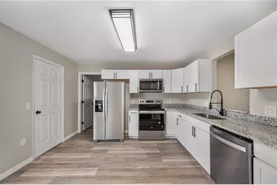 5356 Spivey Glen Court, Lakeland, FL 33810 - Photo 8