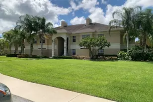 1707 Eagle Pond Dr, Winter Haven, FL 33884 - Photo 2