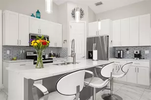 2009 Flower Terrace, Sebring, FL 33875 - Photo 8