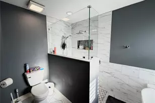 4706 Dunquin Pl, Tampa, FL 33610 - Photo 32