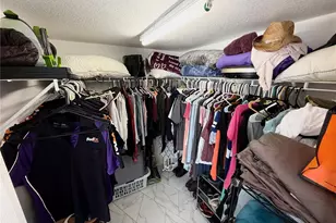 4706 Dunquin Pl, Tampa, FL 33610 - Photo 36