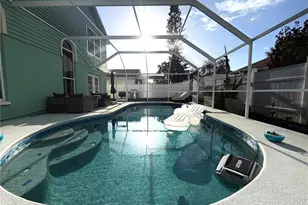 4706 Dunquin Pl, Tampa, FL 33610 - Photo 2