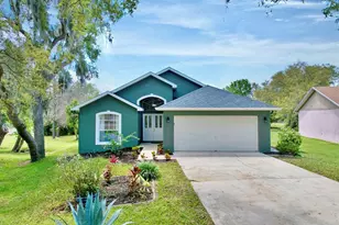 1011 Tequesta Trail, Lake Wales, FL 33898 - Photo 1
