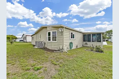 4966 Deerwood Dr, Lakeland, FL 33810 - Photo 4