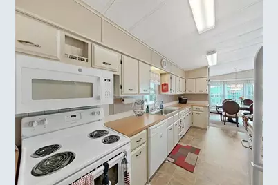 4966 Deerwood Dr, Lakeland, FL 33810 - Photo 12