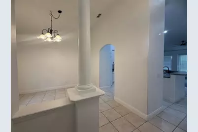 725 Country Walk Cove, Eagle Lake, FL 33839 - Photo 10