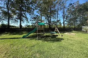 725 Country Walk Cove, Eagle Lake, FL 33839 - Photo 8
