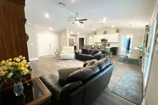 692 Howard Rd, Auburndale, FL 33823 - Photo 8