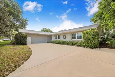 281 Paradise Island Drive, Haines City, FL 33844 - Photo 4